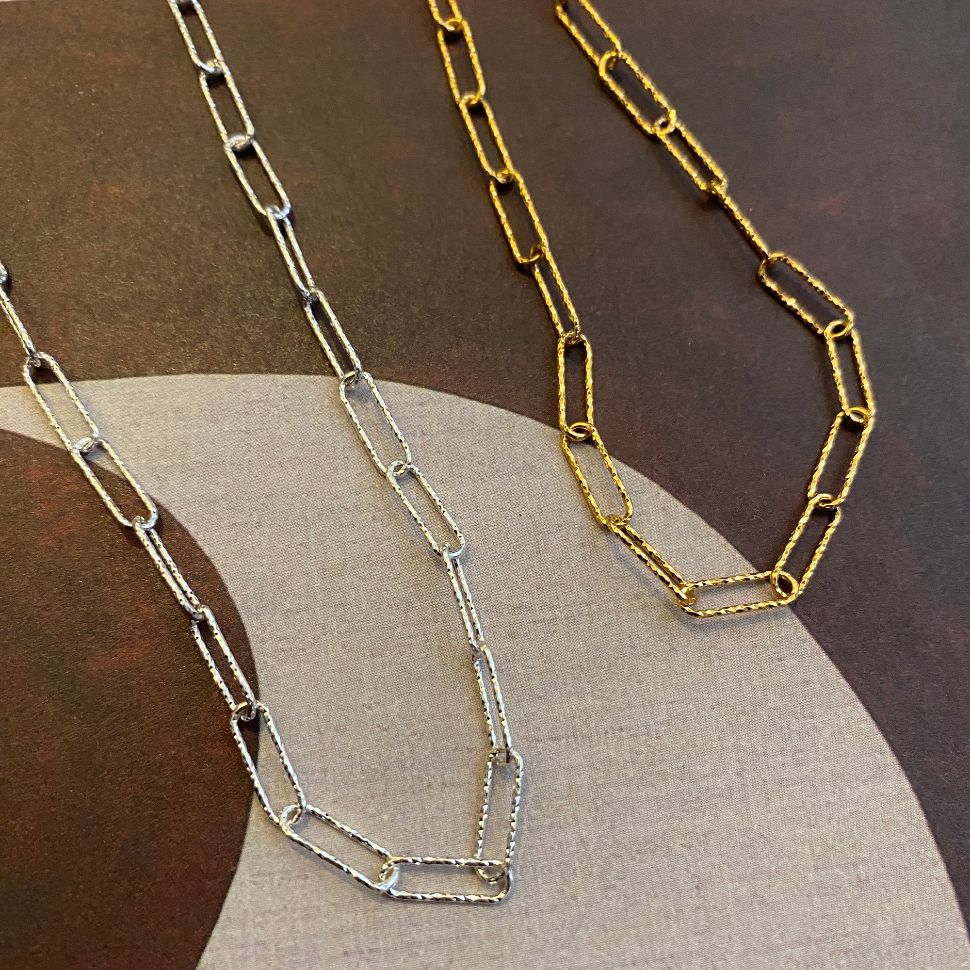 MOON CHAIN