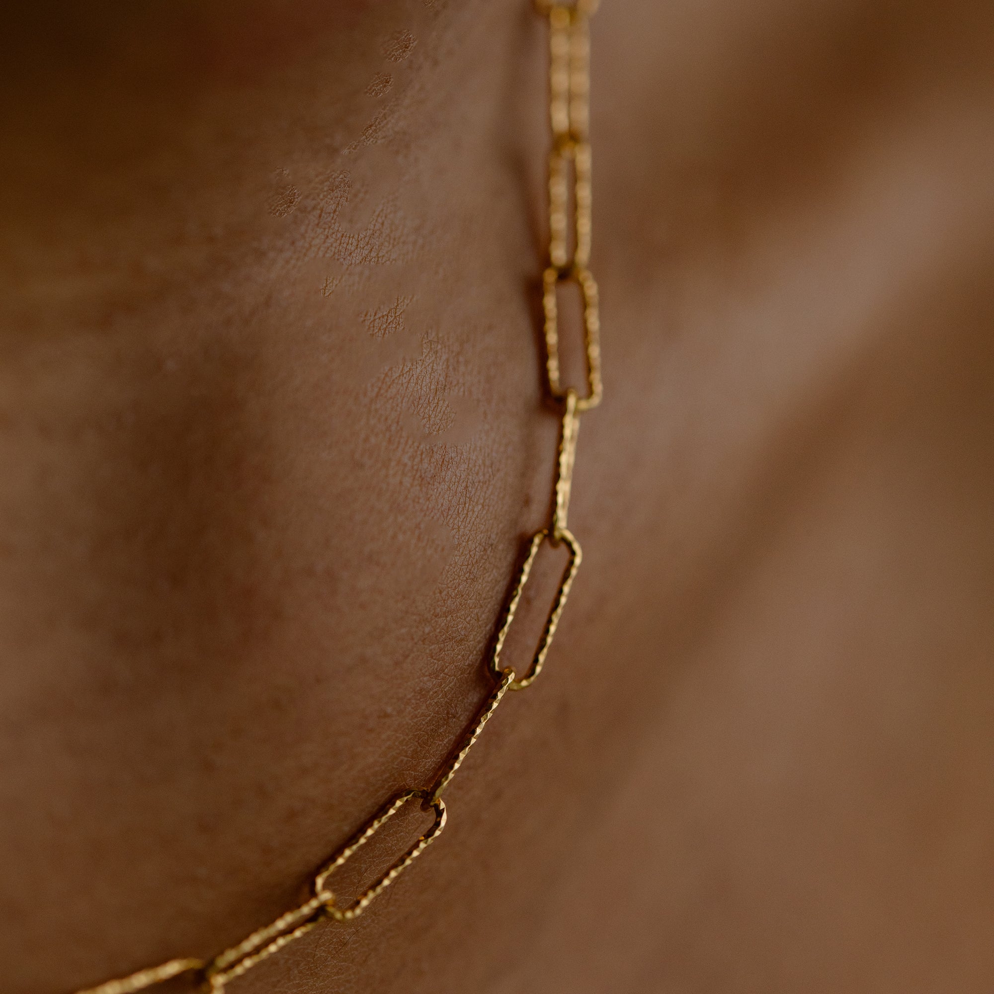 MOON CHAIN
