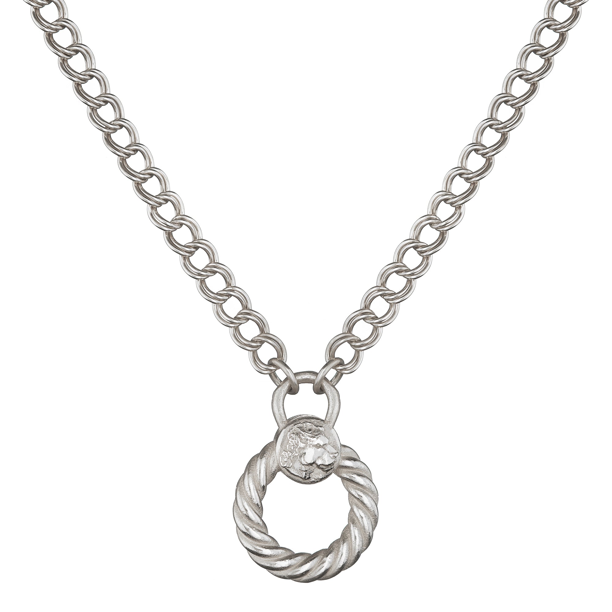 ETERNITY LIONESS NECKLACE